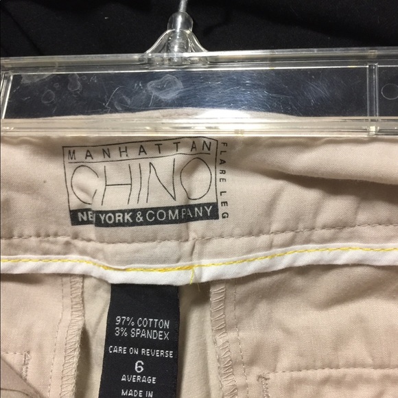 Woman’s pants - Picture 3 of 3